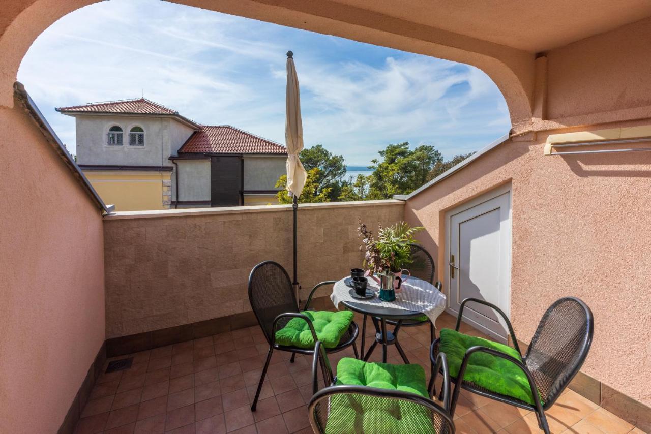 Apartment Riky Crikvenica Exterior foto