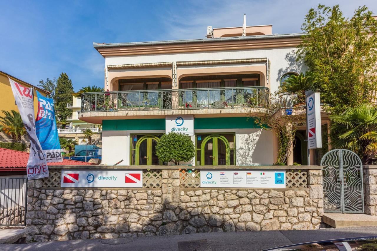 Apartment Riky Crikvenica Exterior foto
